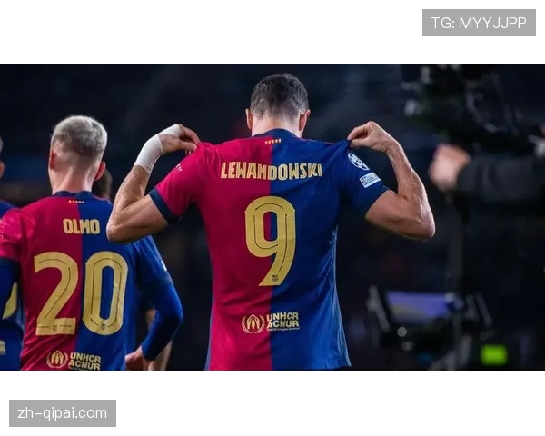 巴萨主场四球大胜吉罗纳 莱万四战对手贡献四球一助延续强势